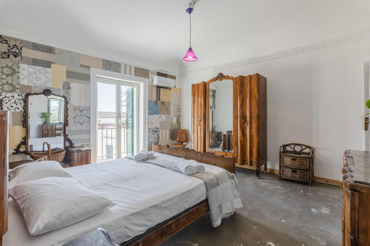Ballaro Market Street Art Stylish Flat X10 Palermo Exterior photo